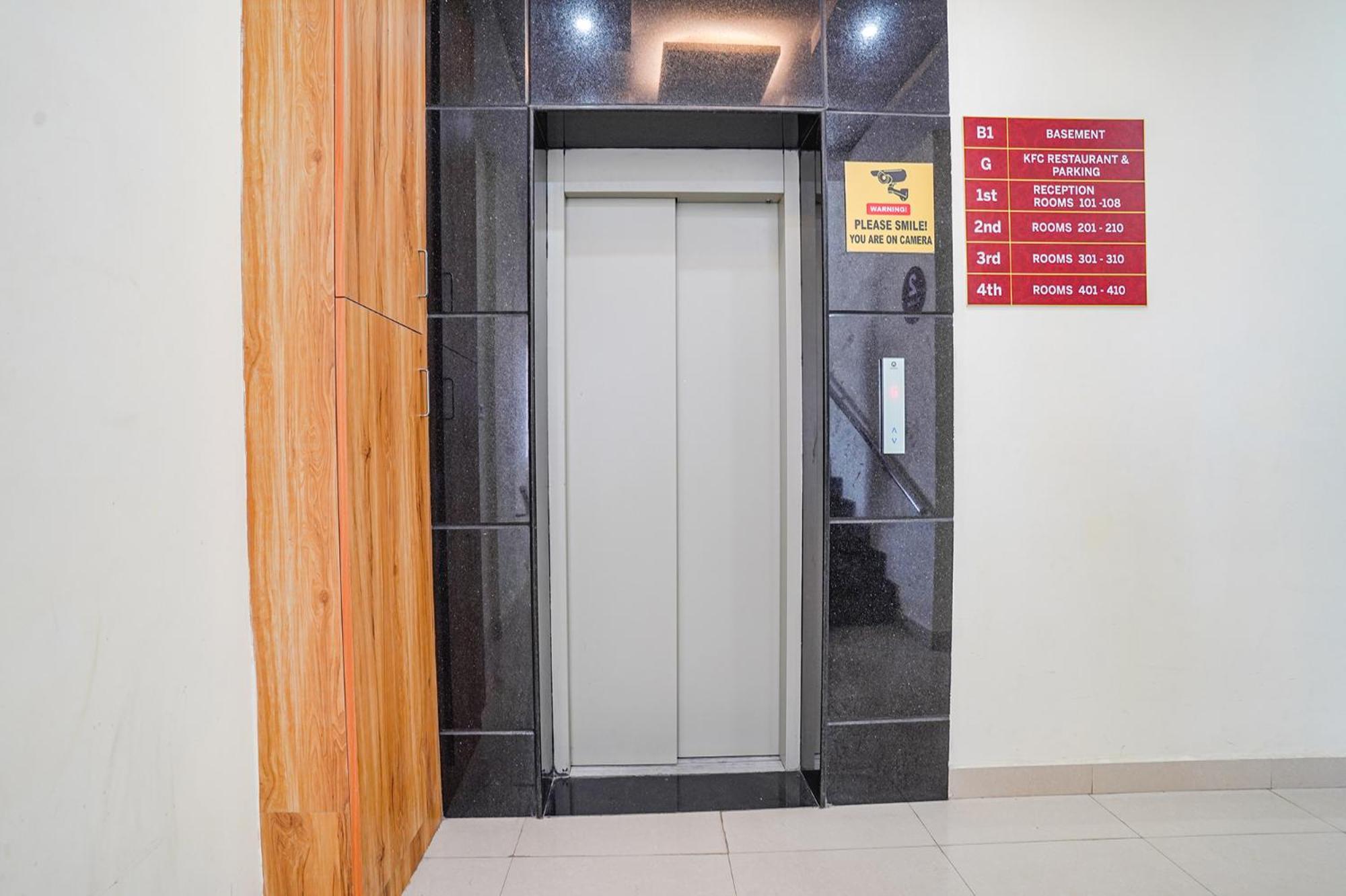Fabhotel Partha Residency - Nr Iskcon Kr Puram Bangalore Eksteriør bilde